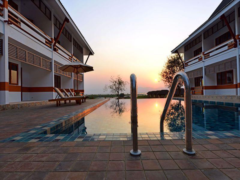 Ananta Inlay Resort Nyaung Shwe Exterior photo